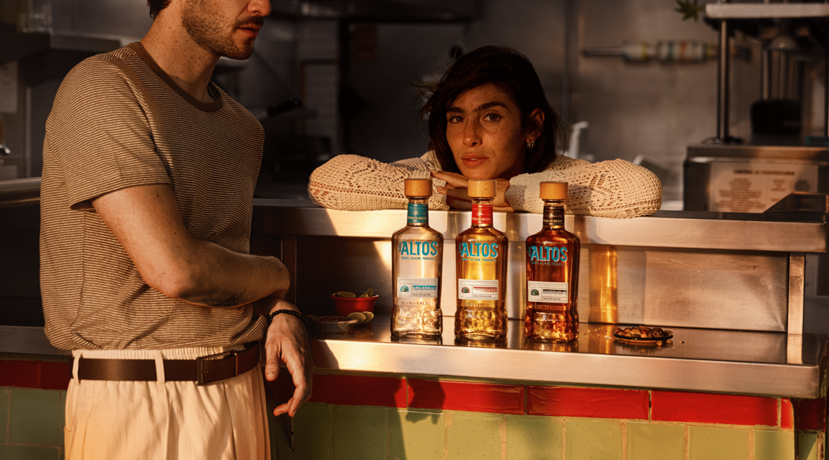 Cómo Preparar el Perfecto Cóctel Tequila Sunset