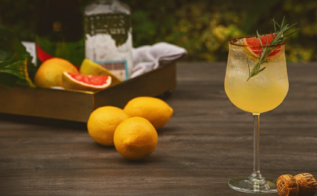 Paloma Royale cocktail