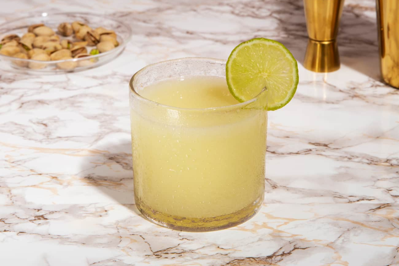 Creando el cóctel Margarita Al Pastor perfecto