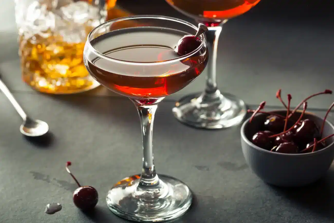 Tequila Manhattan Drink: La Versión de Altos de un Clásico