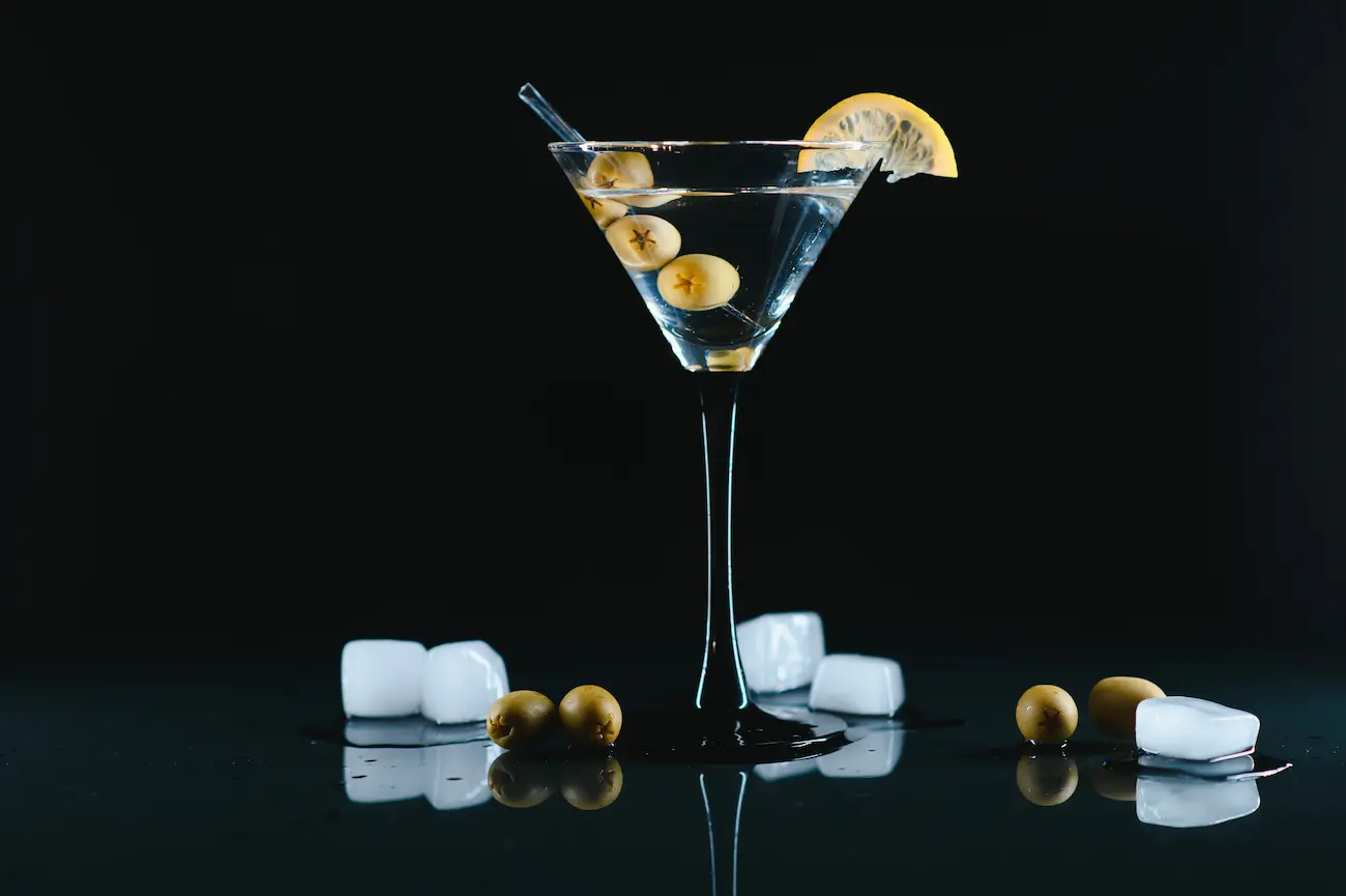 Cómo Preparar un Martini Clásico con Tequila
