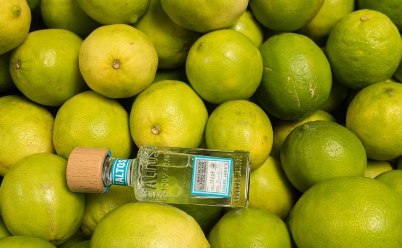 Olmeca Altos Plata bottle